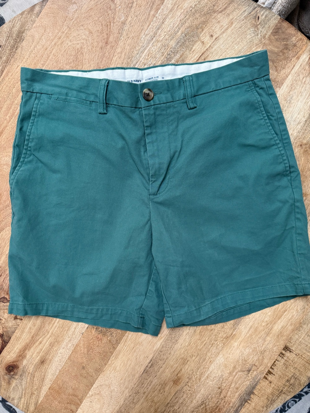 Old Navy Teal Flat-Front Men's Shorts